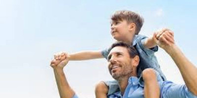 Ayah, Ajarkan 6 Kemampuan Ini pada Anak Laki-lakimu