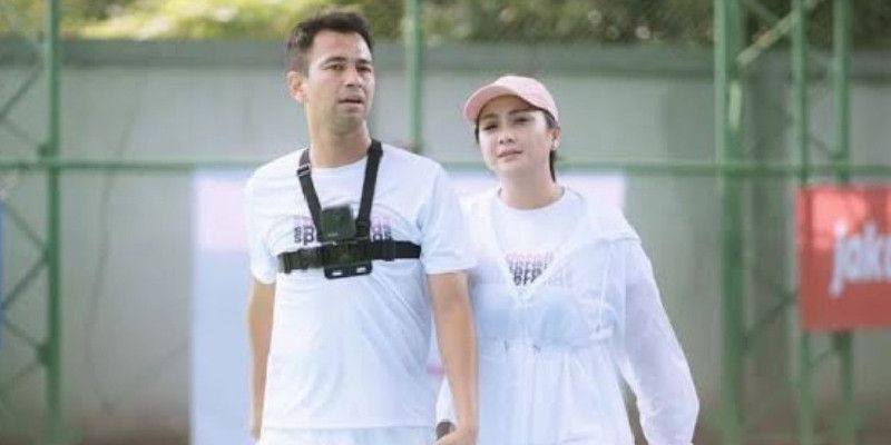 Raffi-Gigi kompak main tenis berdua/ @raffinagita1717