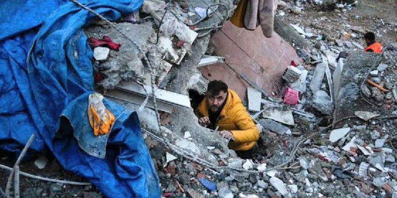 Jumlah korban gempa Turki terus bertambah/ AP
