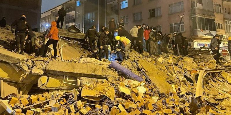 Gempa porakporandakan Turki/Net