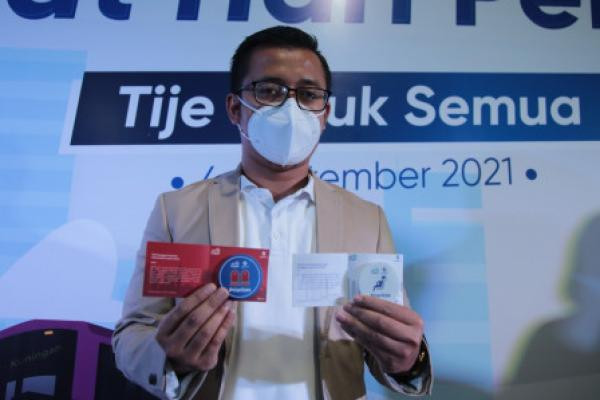 Direktur Utama PT Transjakarta Sardjono Jhony Tjitrokusumo, memperkenalkan PIN Perista untuk pelanggan istimewa Transjakarta/Net