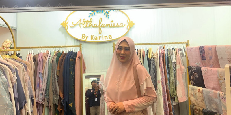 Karina, owner Althafunissa Syari