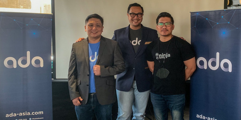 Faradi Bachri, Regional Director Digital Marketing Performance ADA bersama Managing Director Customer Engagement Solutions Januar Wismoyo/Farah.id