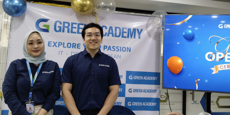 President Director Green Academy Indonesia Mr Sangyun Kim saat grand opening Green Academy/Farah.id