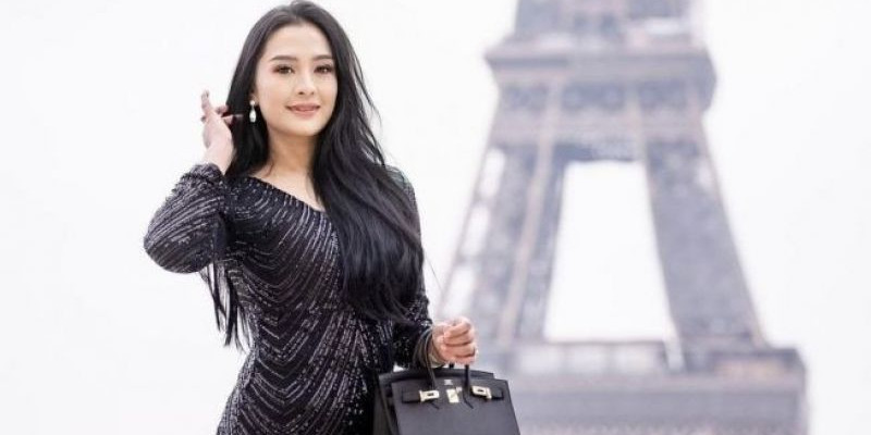 Foto Vidya Piscarista viral dan jadi buah bibir warganet/Net