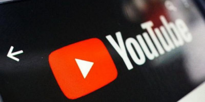 Terlalu Asik Bikin Konten Youtube, Anggota Parlemen Ini Dipecat