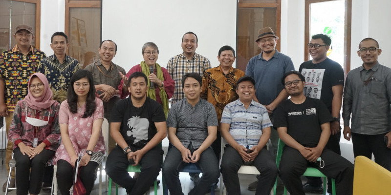 Aliansi Filantropi untuk Akuntabilitas Sumbangan berkumpul di Ke:Kini Cafe, Cikini, Jakarta Pusat, Jumat (17/3) untuk mendorong revisi Permensos PUB/Aliansi