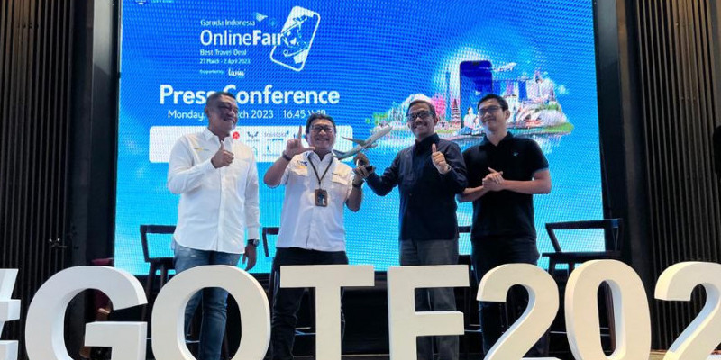 Konferensi pers Garuda Indonesia Online Travel Fair 2023 di Rumah Kaca, Plataran GBK, Senin (20/3)/GOTF