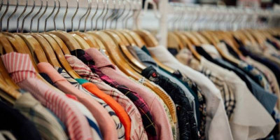 Zulhas Minta Pemerintah Daerah Tutup Jalan Tikus Barang Thrifting