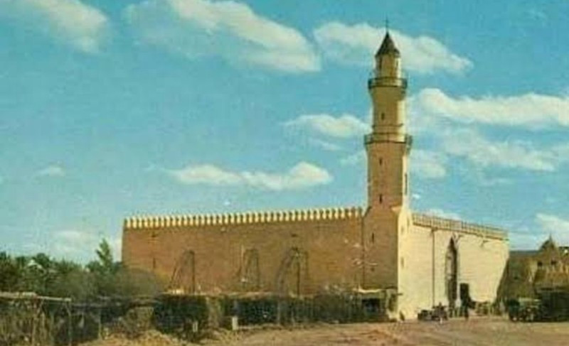 Masjid Quba sebagai pusat kegiatan umat/ Net