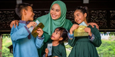 Mengambil THR Anak, Boleh Tidak Ya? Yuk, Lihat Dalilnya!