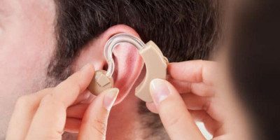 Tuli Sebelah dan Implan Koklea untuk Pendengaran yang Lebih Baik