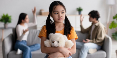 Perceraian Orang Tua Patah Hatinya Seorang Anak, Bagaimana Mengobatinya?