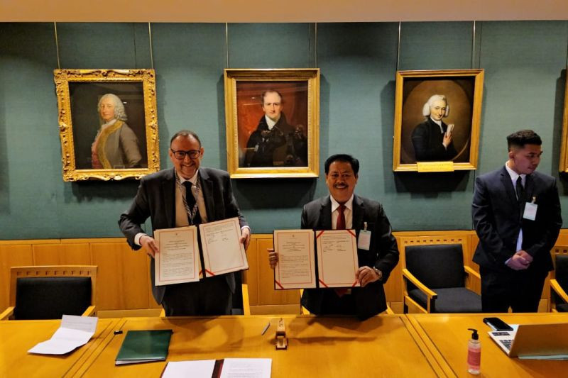 Penandatanganan MoU antara British Library dengan Perpustakaan Nasional RI/Ist