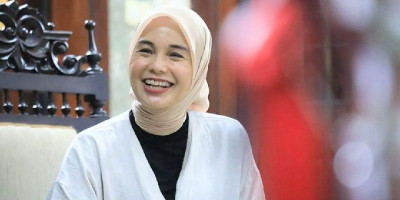 Siti Atikoh, Perempuan Istimewa di Balik Suksesnya Karier Politik Ganjar Pranowo