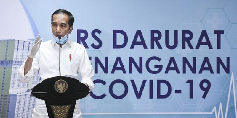Jokowi saat memberikan pengarahan di RS Darurat Penanganan COVID-19, Wisma Atlet Kemayoran, Jakarta/Net