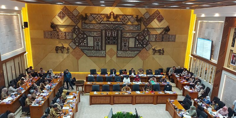 Komisi IX DPR RI menggelar rapat kerja pengambilan keputusan RUU Kesehatan, Senin (19/6)/Net