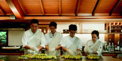 Kolaborasi Chef Jung Chan Hyuk x Fritz Hansen Jakarta Hadirkan <i>Private</i> <i>Dining</i> di Dago Bandung