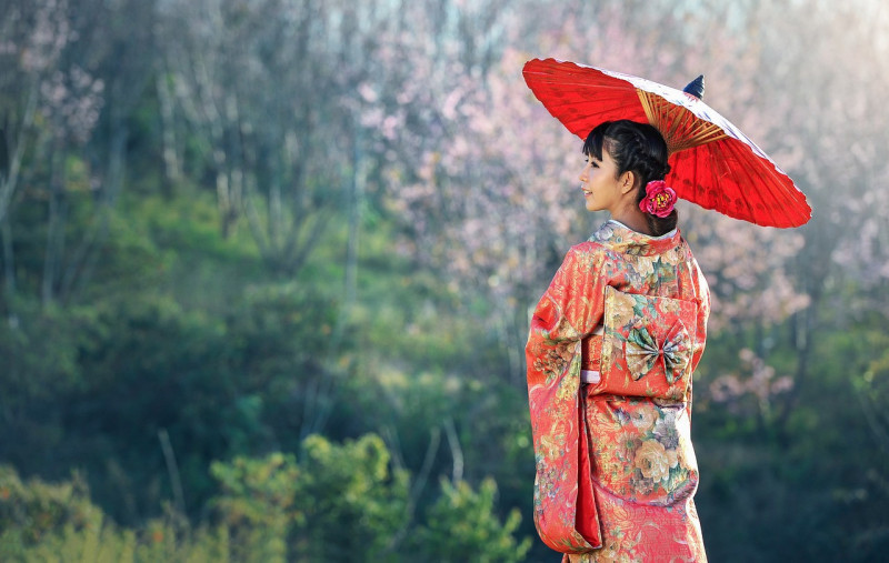 Ilustrasi gadis Jepang berkimono/Pixabay