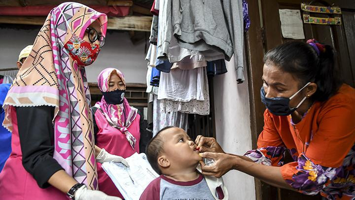 Pemenuhan gizi anak di Jakarta salah satunya dilakukan di posyandu dengan pemberian vitamin/Net