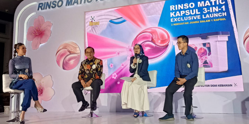 Konfrensi pers Rinsi matic kapsul 3 in 1 di Jakarta