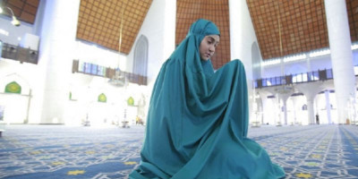 Memahami Najis yang Menghalangi Sahnya Salat