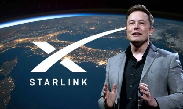 Elon Musk dan jaringan internet Starlink miliknya/Net