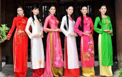 Au Yay, Pakaian Tradisional Perempuan Vietnam dan Mind Set Tubuh Langsing