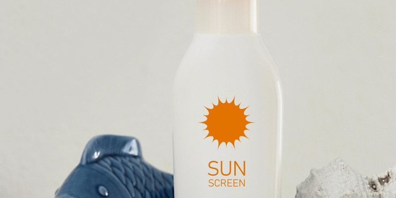 Tabir surya 'abal-abal' bisa membahayakan kulit kita/Pixabay