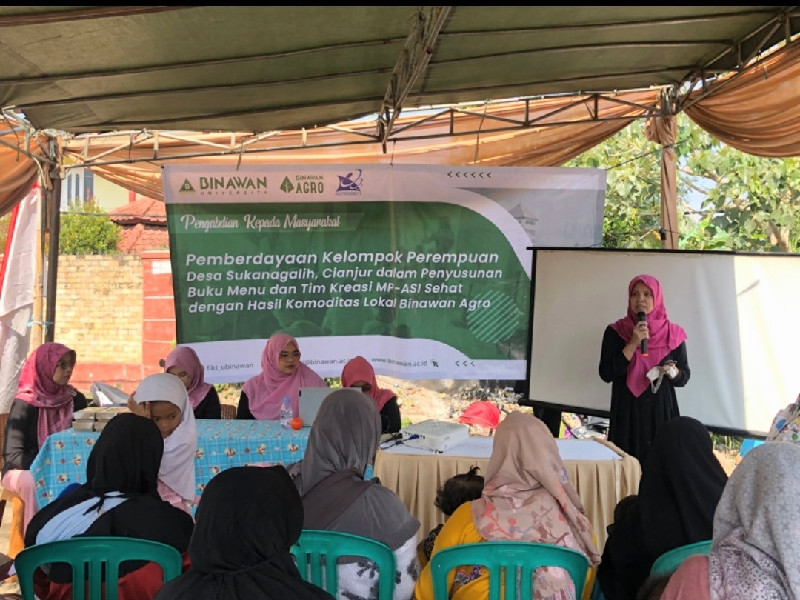 Kegiatan pengabdian masyarakat Prodi Gizi & Farmasi Universitas Binawan di Desa Sukanagalih, Cianjur/Dok. Univ. Binawan