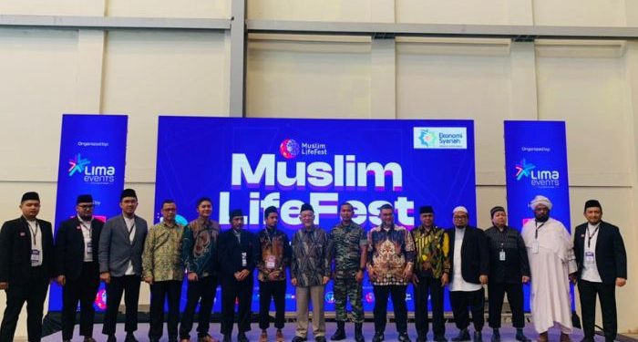 Muslim LifeFest 2023 resmi dibuka untuk tiga hari ke depan, 25-27 Agustus 2023 di Hall 10 ICE BSD Tangerang. Event ini diharapkan bisa mendorong kolaborasi yang lebih baik/Channel Muslim