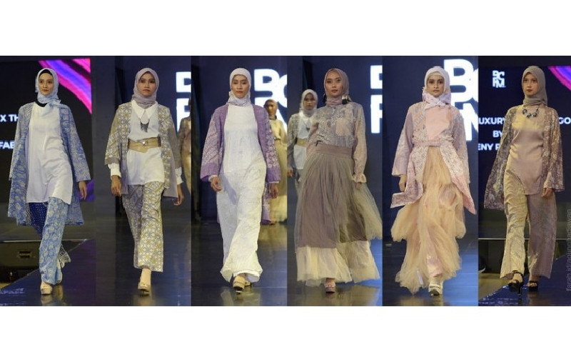 Koleksi karya Leny Rafael bersama Wou Batik Luxury dan Thanks God (1/9/23)/FARAH-Agung Hadiawan