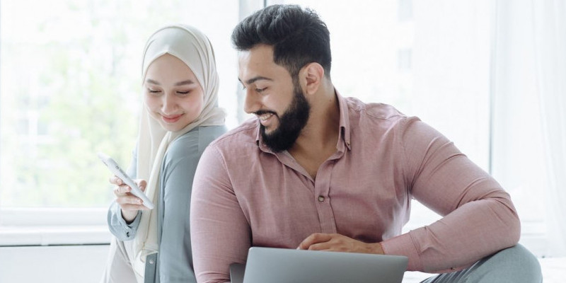 Hubungan suami istri tercipta dari banyak perbedaan. Tinggal bagaimana mengelola perbedaan itu menjadi suatu yang menyatukan keduanya/Net