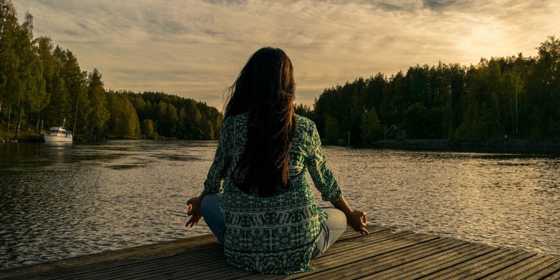 Meditasi sebagai salah satu cara mengurangi stres/Pixabay