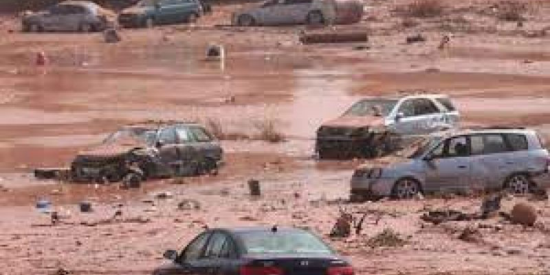 Banjir besar menerjang wilayah Kota Derna tak jauh dari pesisir timur Libya, Rabu (13/9)/NET