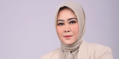 Siti Nurlaila, Meraih Sukses dalam Bisnis karena Sepenuh Hati Menjalankan Wasiat Ibunda (2)