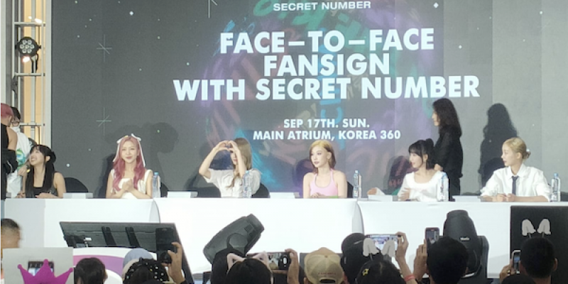 Girl group Kpop SECRET NUMBER gelar fansign dengan Lockey di Indonesia/NET