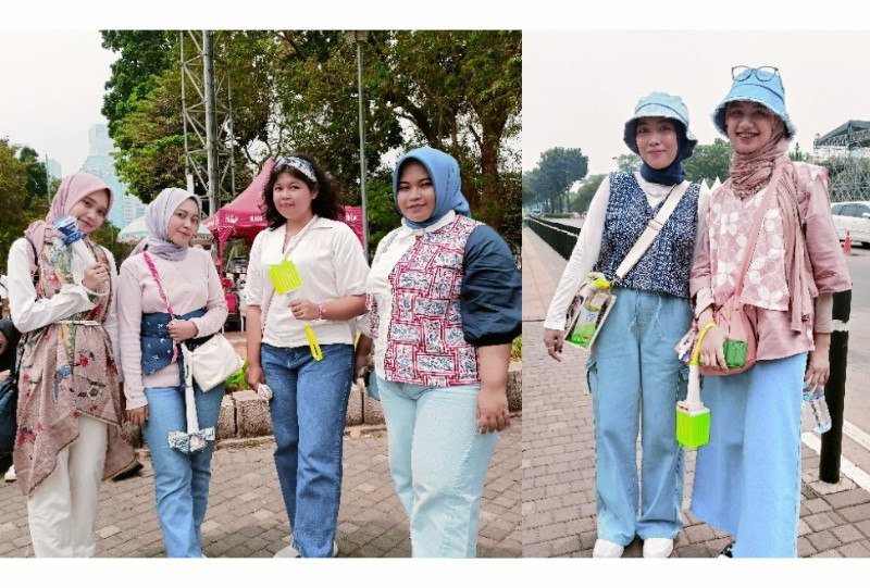 Para penonton konser SMTOWN dari Purwakarta dan Bandung di kawasan GBK (23/9)/FARAH