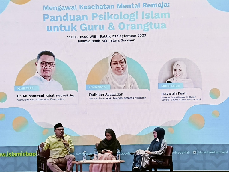 Talkshow “Mengawal Kesehatan Mental Remaja: Panduan Psikologi untuk Guru dan Orang Tua” di Islamic Book Fair (23/9)/FARAH