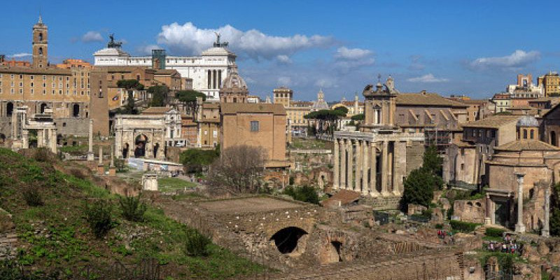 Palazzo kekaisaran Romawi kuno di atas Bukit Palatine di Roma, Italia/NET 