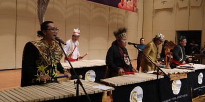 Kolintang Mengguncang Concert Hall of Central Conservatory of Music, Beijing