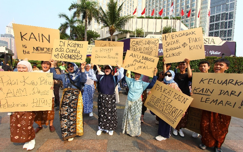 Bangga Berkain di CFD Bundaran Hi (8/10)/LKTL