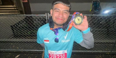 Tempuh Jarak 42 Kilometer, Fadil Jaidi Capai <i>Finish</i> di New York City Marathon 2023 