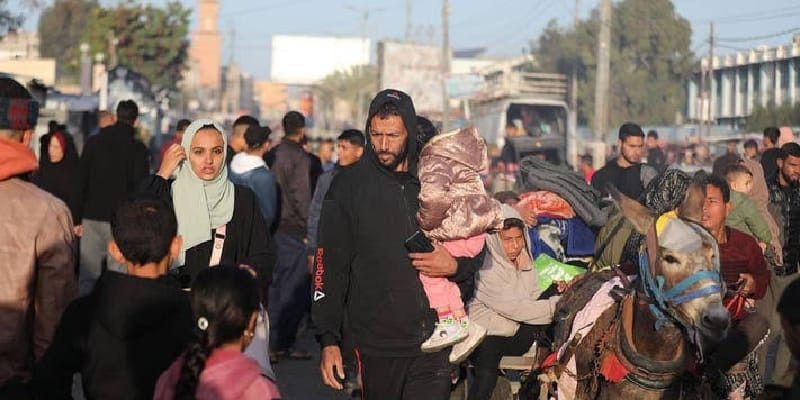 Warga Gaza bisa mendapatkan makanan dan bertemu keluarga dan kerabat yang selamat/Anadolu