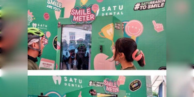 SATU Dental Hadirkan Smile-Meter Vending Machine di Area CFD, Ajak Masyarakat Mengekspresikan Senyuman dan Menemukan Kepribadian Unik untuk Berbagi Kebahagiaan