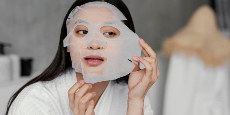 Sheet mask, salah satu andalan para artis Korea untuk tampil memukau/Freepik