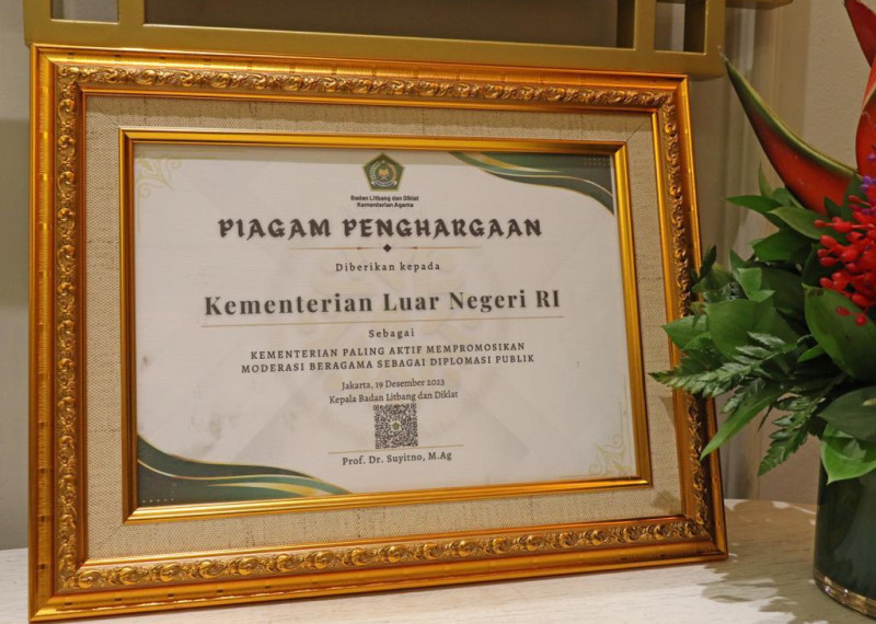 Penghargaan dari Kementerian Agama RI untuk Kementerian Luar Negeri RI/kemlu.go.id