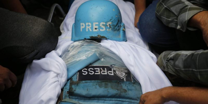 Pemakaman 2 jurnalis Palestina Saeed al Taweel & M. Sobh (10/10/23)/Anadolu 