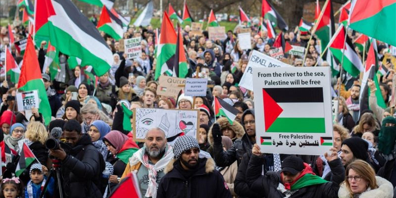 Salah satu demonstrasi di The Hague, Belanda (10/12)/Anadolu