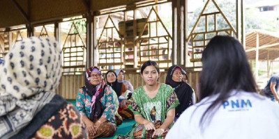 Nasabah PNM Mekaar Aceh Ini Dipuji Menteri PPPA Karena Berhasil Lepas dari KDRT dan Berdaya untuk Keluarga